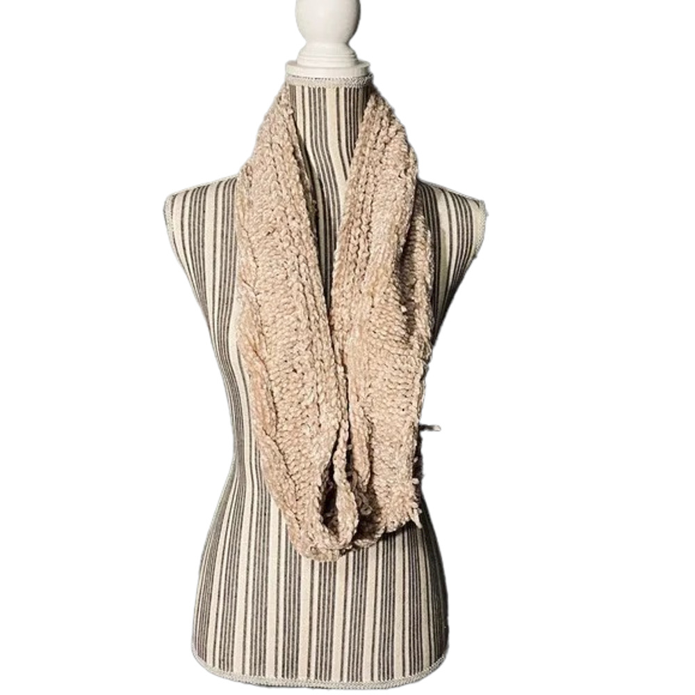 Beige Thick Loose Pulled Knit Loop Infinity Scarf Women Sz OS